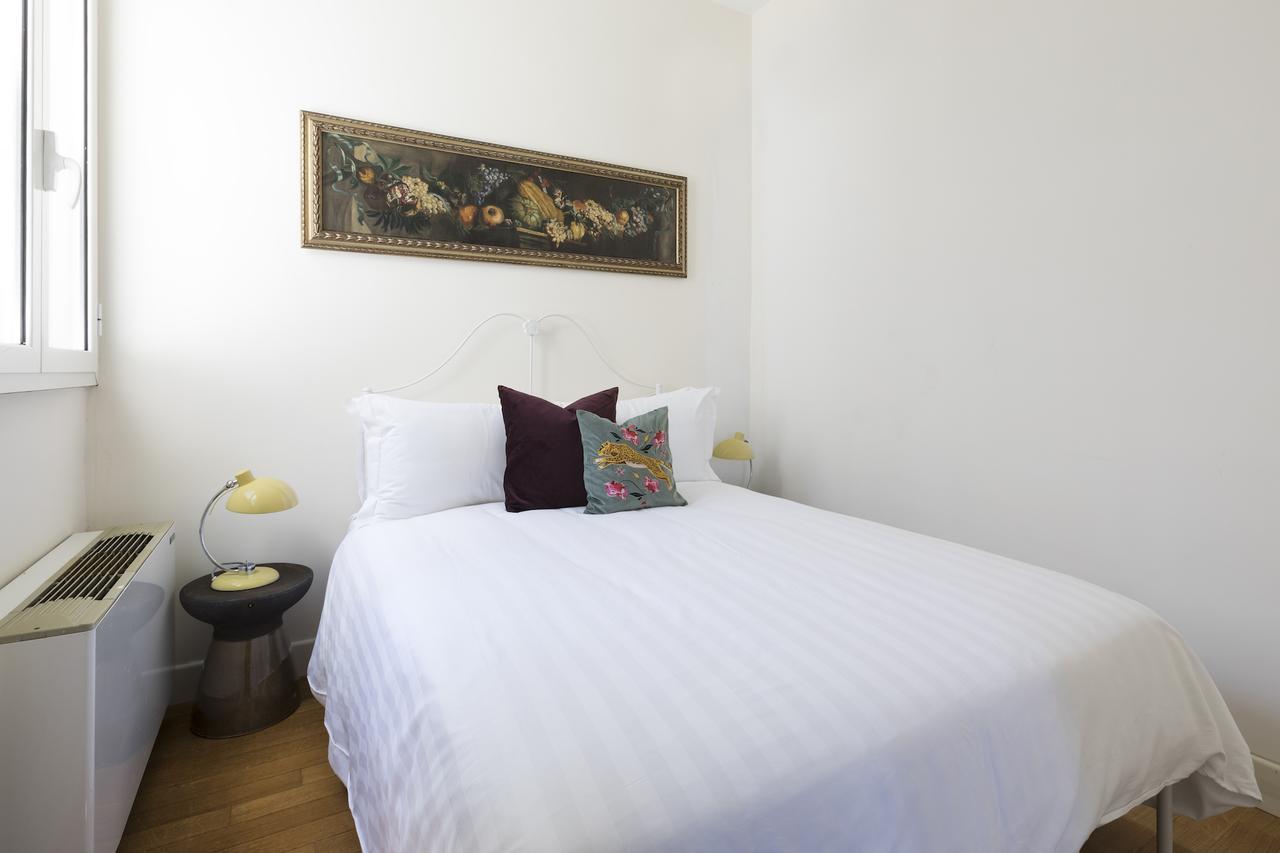 Six-bedroom On Lungotevere Degli Altoviti Apt 19 Rom